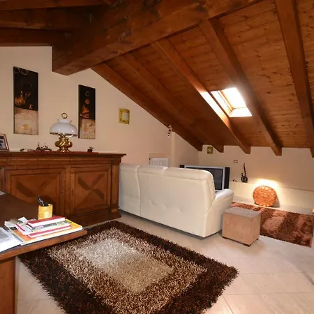 Apartment Attico In Centro Storico Con Wifi E Posto Auto Privato - Cir Vda 0267